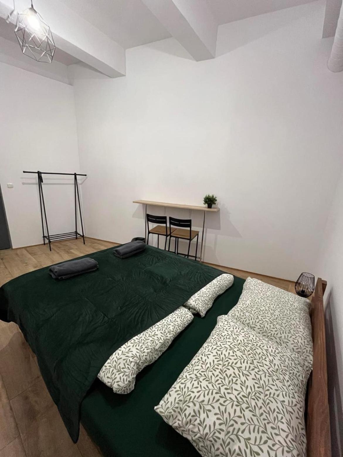 Nice Room In Old Town Krakow Luaran gambar